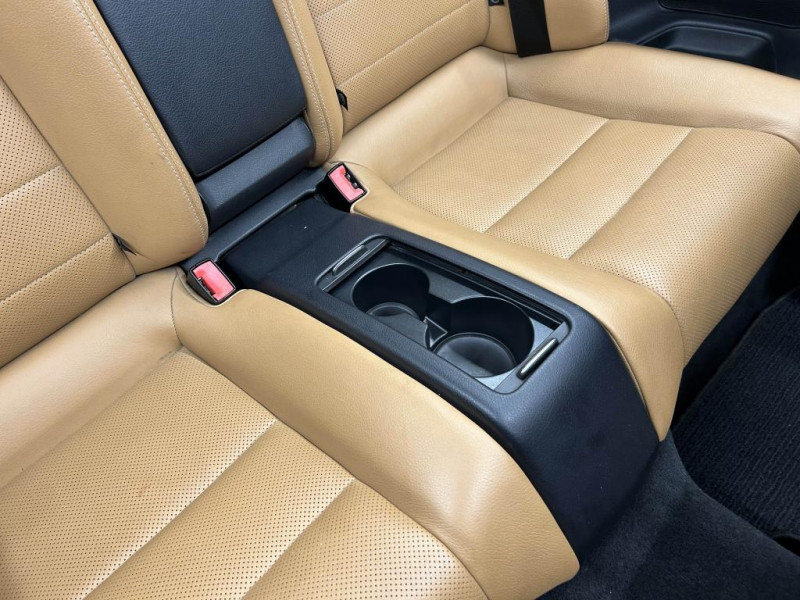 Photo 43 de l'offre de MERCEDES-BENZ CLASSE E Cabriolet  2.1 170 Executive BVA à 21990€ chez MKP Distribution
