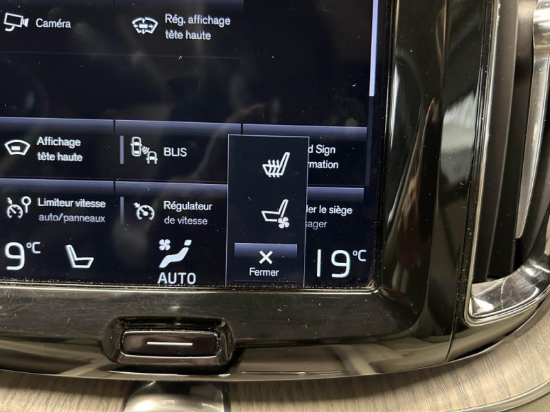 Photo 27 de l'offre de VOLVO XC60 2.0 T5 250 Inscription BVA à 25990€ chez MKP Distribution
