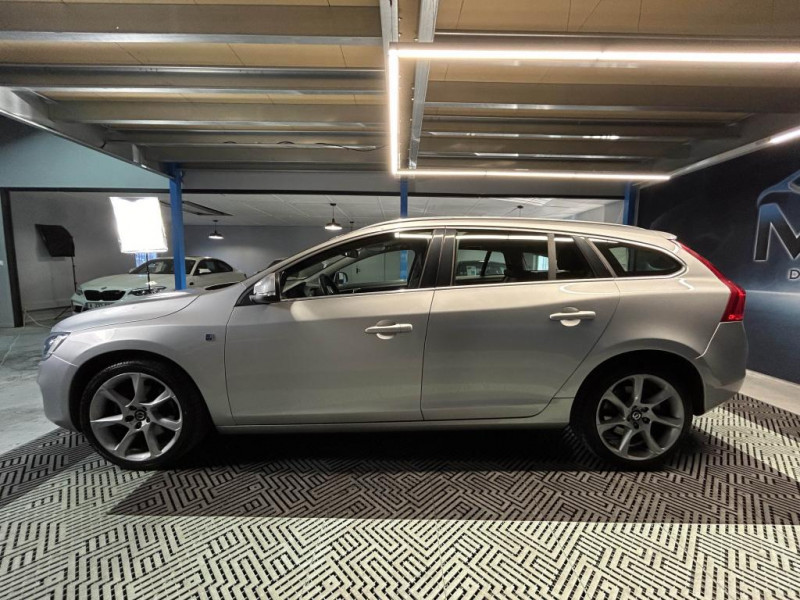 Photo 2 de l'offre de VOLVO V60 2.0 D3 150 Ocean Race BVM à 14990€ chez MKP Distribution