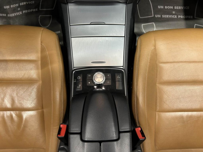 Photo 33 de l'offre de MERCEDES-BENZ CLASSE E Cabriolet  2.1 170 Executive BVA à 21990€ chez MKP Distribution