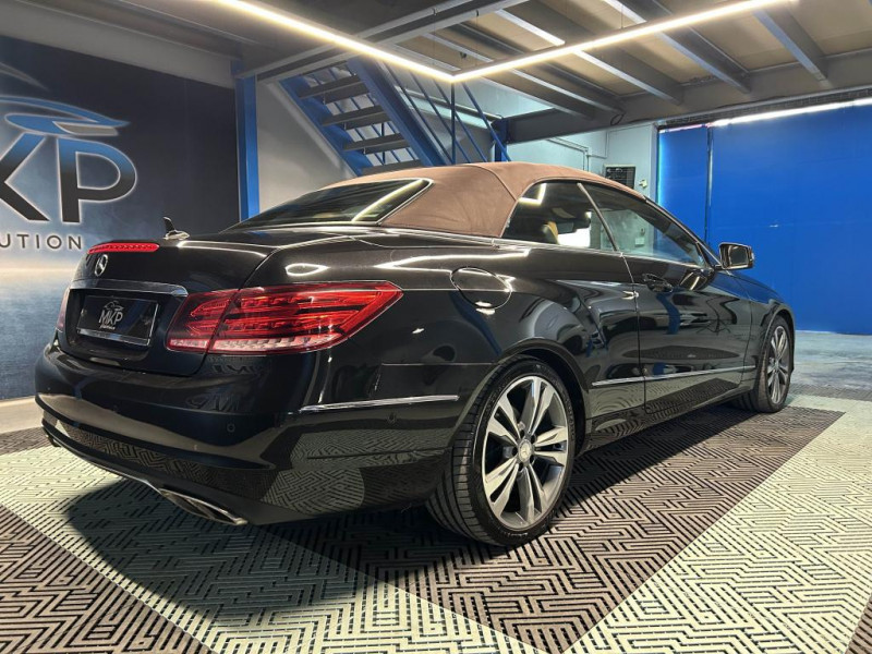 Photo 10 de l'offre de MERCEDES-BENZ CLASSE E Cabriolet  2.1 170 Executive BVA à 21990€ chez MKP Distribution
