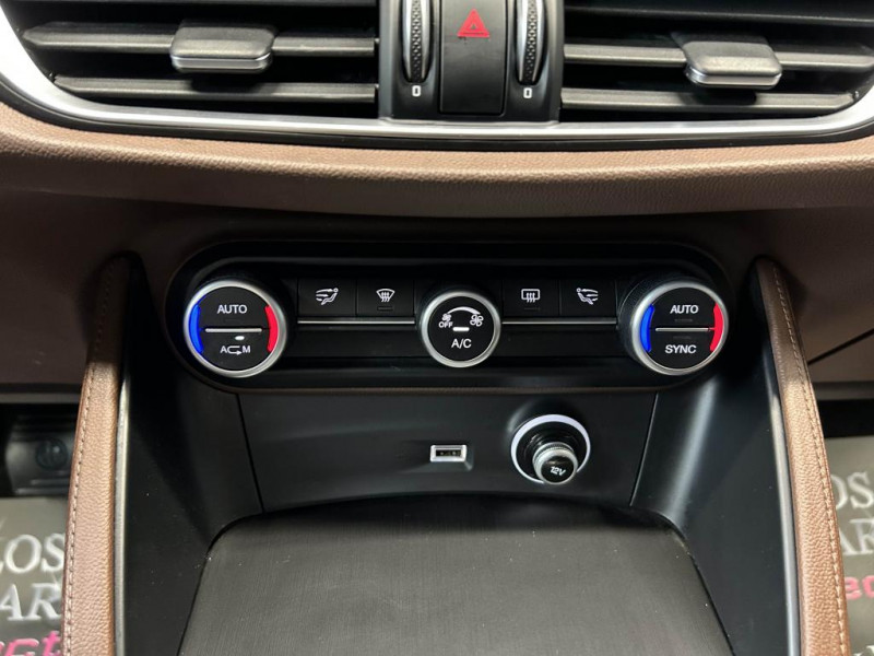 Photo 23 de l'offre de ALFA ROMEO STELVIO 2.2 DIESEL 210  Q4 SUPER AT8 à 26990€ chez MKP Distribution