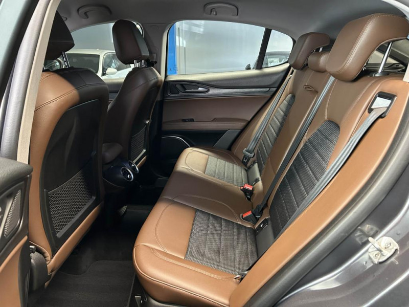 Photo 32 de l'offre de ALFA ROMEO STELVIO 2.2 DIESEL 210  Q4 SUPER AT8 à 26990€ chez MKP Distribution