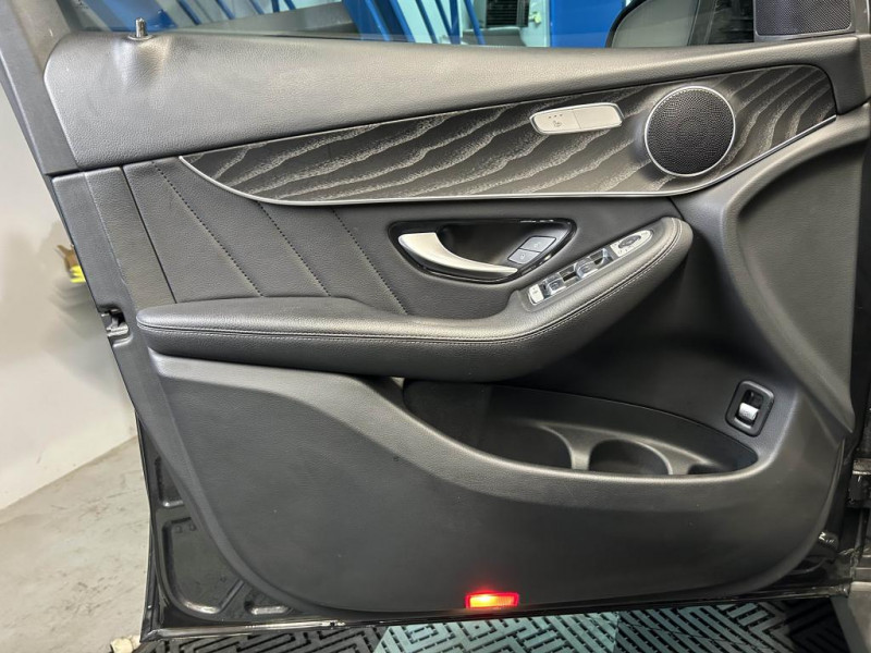 Photo 34 de l'offre de MERCEDES-BENZ GLC 2.0 300 de 306 4Matic AMG Line BVA à 36990€ chez MKP Distribution
