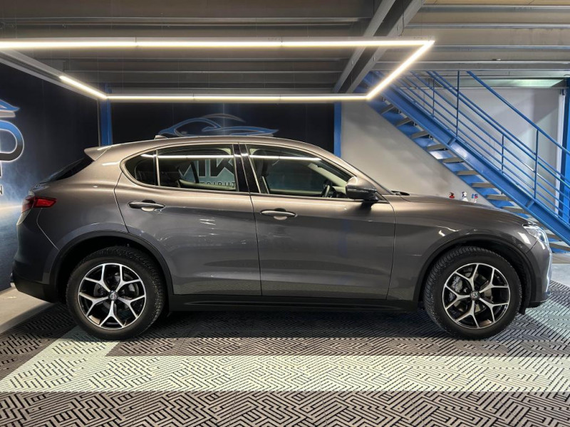 Photo 6 de l'offre de ALFA ROMEO STELVIO 2.2 DIESEL 210  Q4 SUPER AT8 à 26990€ chez MKP Distribution