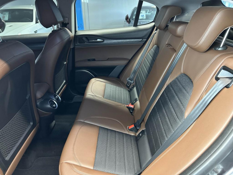 Photo 33 de l'offre de ALFA ROMEO STELVIO 2.2 DIESEL 210  Q4 SUPER AT8 à 26990€ chez MKP Distribution