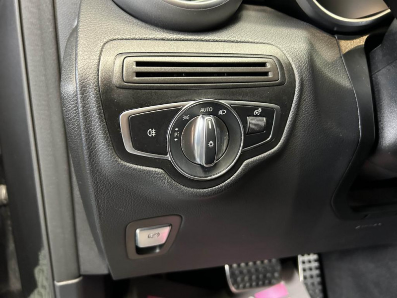 Photo 19 de l'offre de MERCEDES-BENZ GLC 2.0 300 de 306 4Matic AMG Line BVA à 36990€ chez MKP Distribution