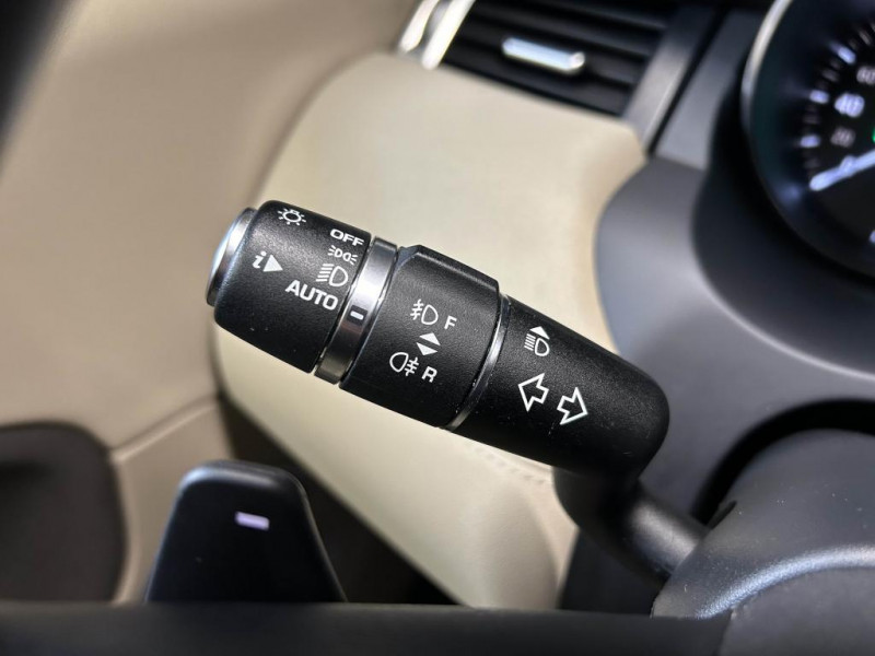 Photo 16 de l'offre de LAND-ROVER RANGE ROVER EVOQUE  2.0 150 SE  BVA  à 20990€ chez MKP Distribution