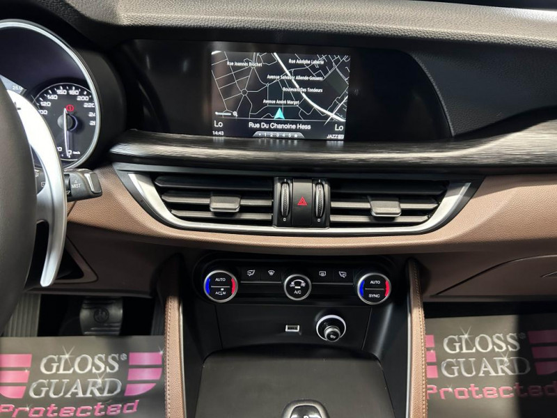 Photo 24 de l'offre de ALFA ROMEO STELVIO 2.2 DIESEL 210  Q4 SUPER AT8 à 26990€ chez MKP Distribution
