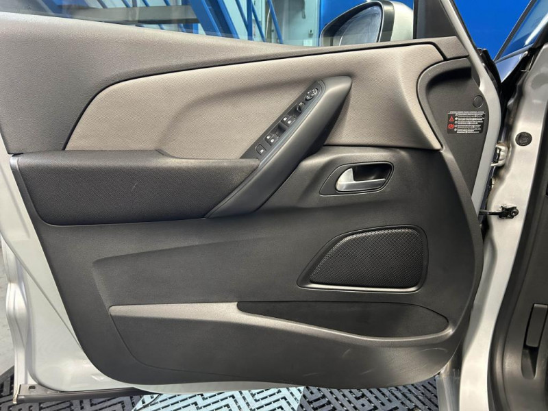 Photo 28 de l'offre de CITROEN C4 PICASSO 1.6 VTi 120 Feel BVM à 8490€ chez MKP Distribution