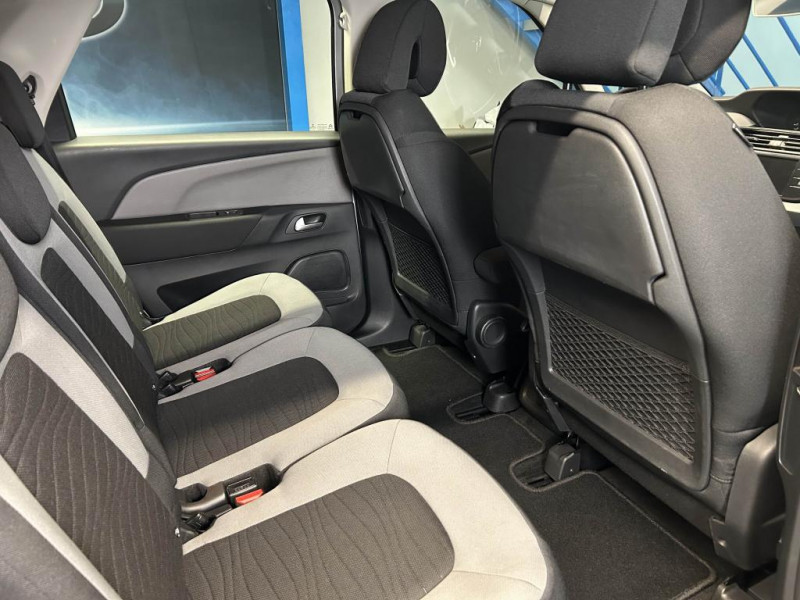 Photo 34 de l'offre de CITROEN C4 PICASSO 1.6 VTi 120 Feel BVM à 8490€ chez MKP Distribution