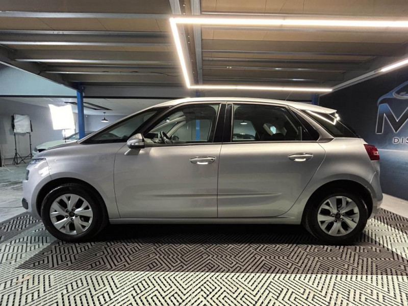 Photo 2 de l'offre de CITROEN C4 PICASSO 1.6 VTi 120 Feel BVM à 8490€ chez MKP Distribution