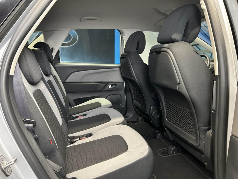 Photo 32 de l'offre de CITROEN C4 PICASSO 1.6 VTi 120 Feel BVM à 8490€ chez MKP Distribution