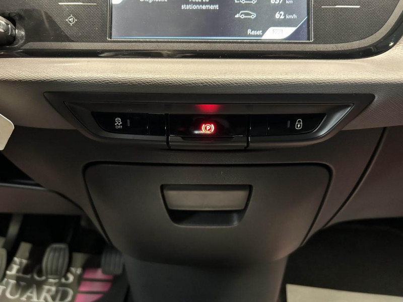 Photo 22 de l'offre de CITROEN C4 PICASSO 1.6 VTi 120 Feel BVM à 8490€ chez MKP Distribution
