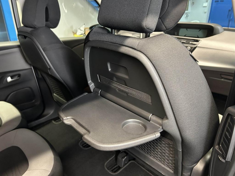 Photo 35 de l'offre de CITROEN C4 PICASSO 1.6 VTi 120 Feel BVM à 8490€ chez MKP Distribution
