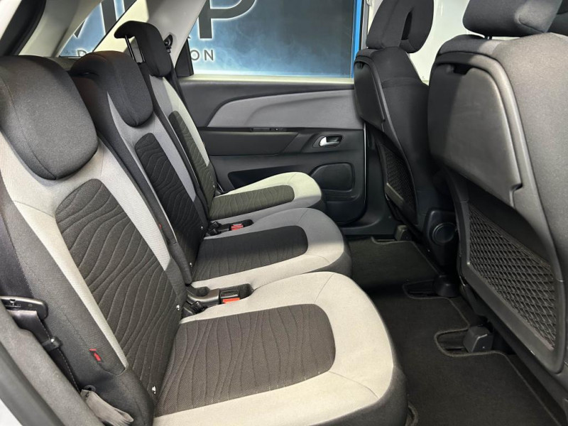 Photo 33 de l'offre de CITROEN C4 PICASSO 1.6 VTi 120 Feel BVM à 8490€ chez MKP Distribution