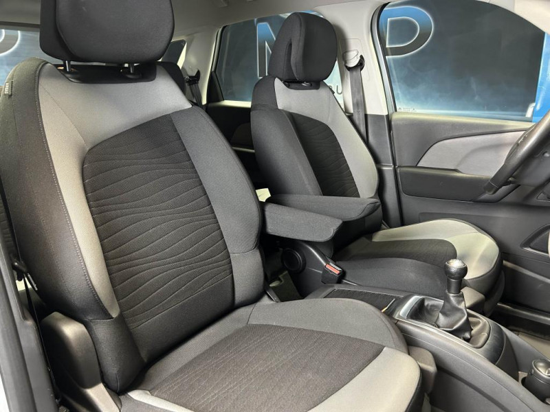 Photo 37 de l'offre de CITROEN C4 PICASSO 1.6 VTi 120 Feel BVM à 8490€ chez MKP Distribution