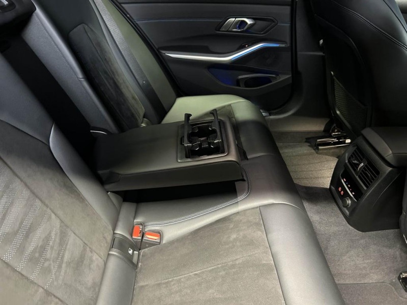 Photo 38 de l'offre de BMW SERIE 3 318da 2.0 150  G20 M Sport BVA à 27490€ chez MKP Distribution
