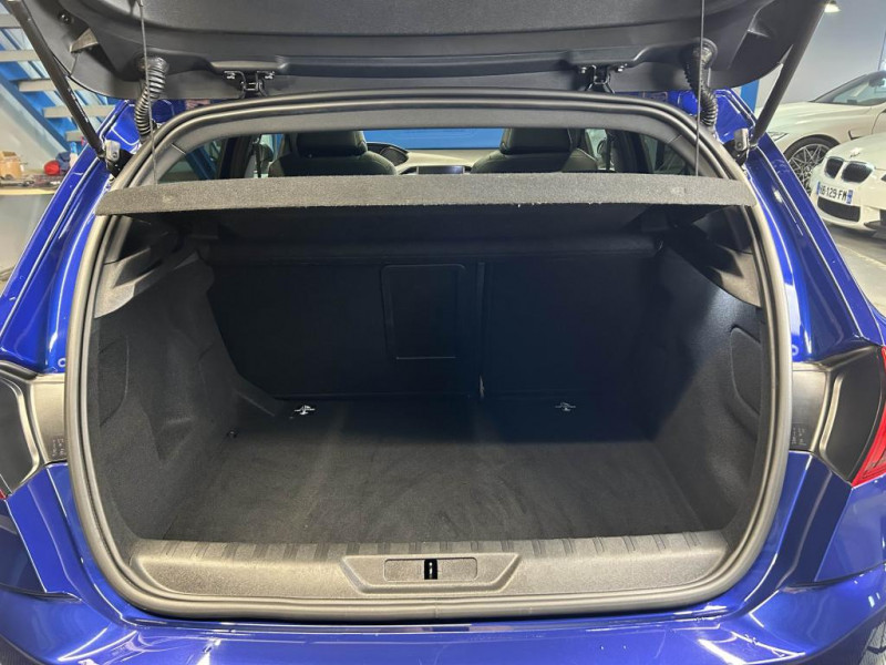 Photo 9 de l'offre de PEUGEOT 308  1.6 PureTech  225 GT BVA à 17990€ chez MKP Distribution