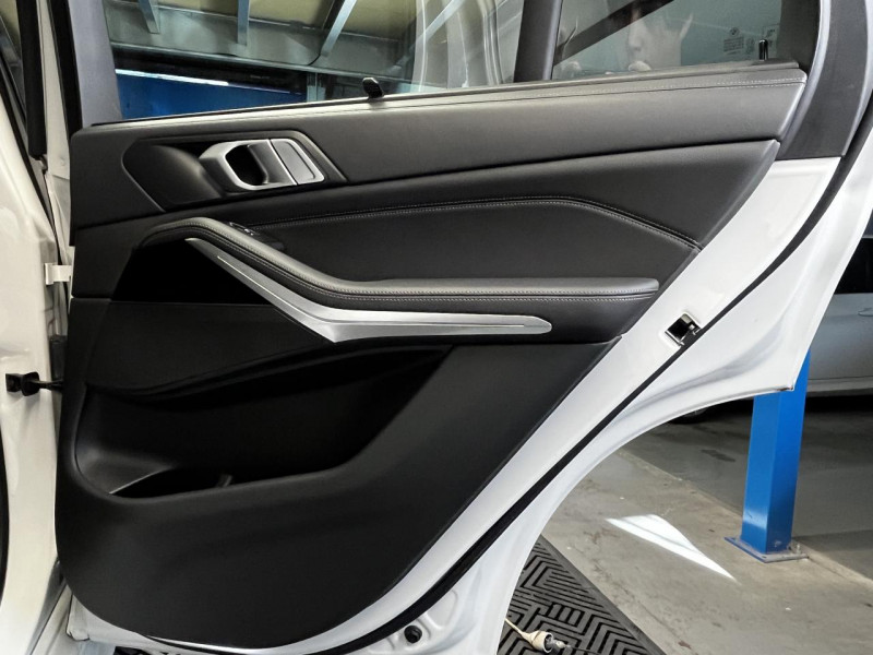 Photo 42 de l'offre de BMW X5 xDrive30D (G05) 3.0 265  M Sport  BVA à 61990€ chez MKP Distribution