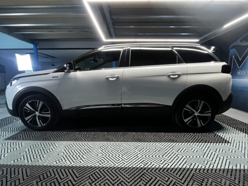 Photo 2 de l'offre de PEUGEOT 5008 1.5 BlueHDi 130 GT Line BVA 7PL à 19490€ chez MKP Distribution