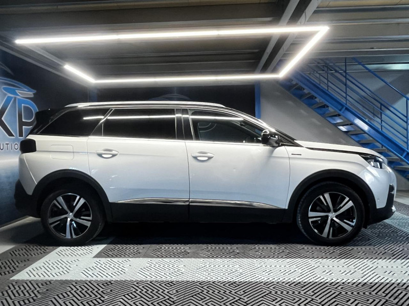 Photo 6 de l'offre de PEUGEOT 5008 1.5 BlueHDi 130 GT Line BVA 7PL à 19490€ chez MKP Distribution