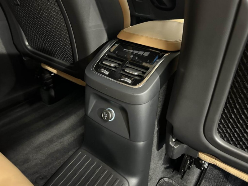 Photo 46 de l'offre de VOLVO XC90 T8 2.0 Twin Engine 407  Geartronic 7pl Inscription Luxe à 35990€ chez MKP Distribution