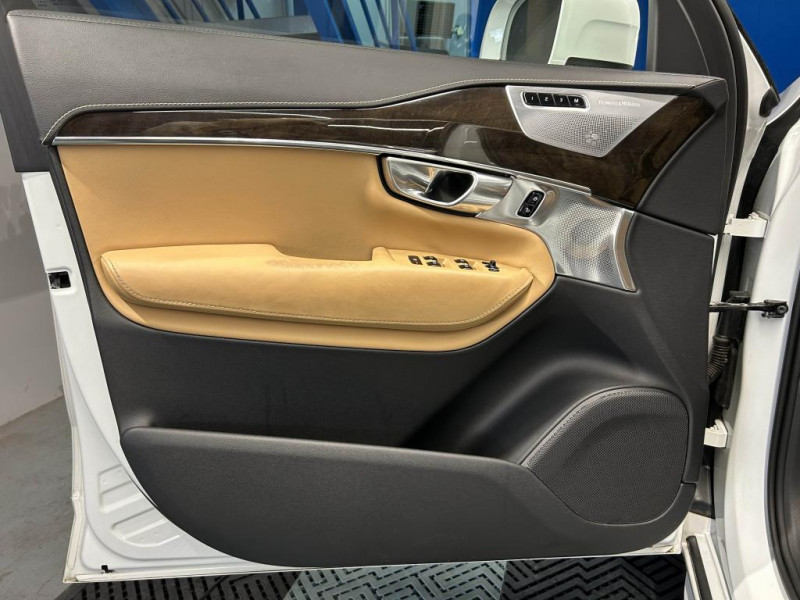 Photo 36 de l'offre de VOLVO XC90 T8 2.0 Twin Engine 407  Geartronic 7pl Inscription Luxe à 35990€ chez MKP Distribution