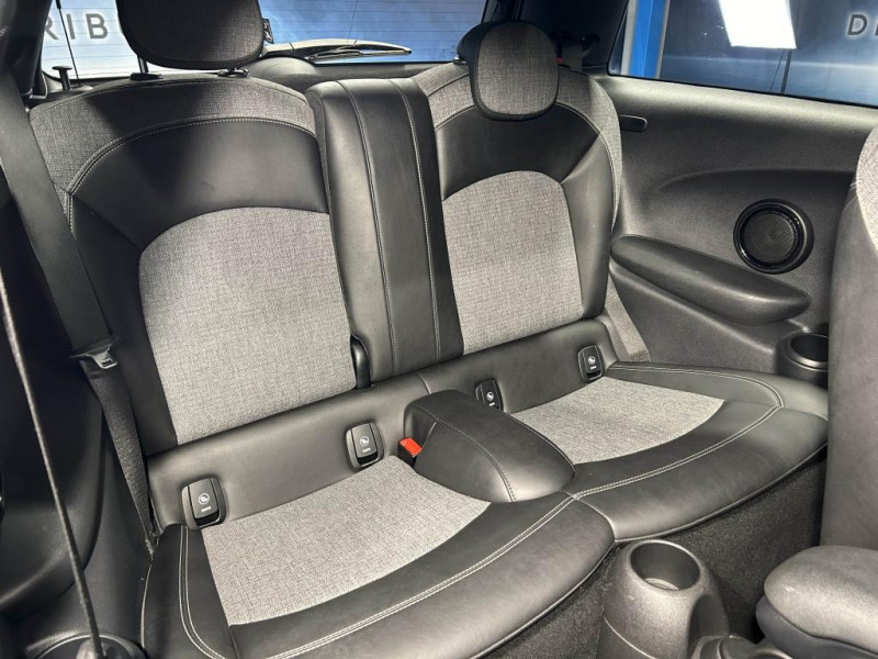 Photo 32 de l'offre de MINI COOPER  1.5 D 116 Edition Blackfriars BVM à 14490€ chez MKP Distribution