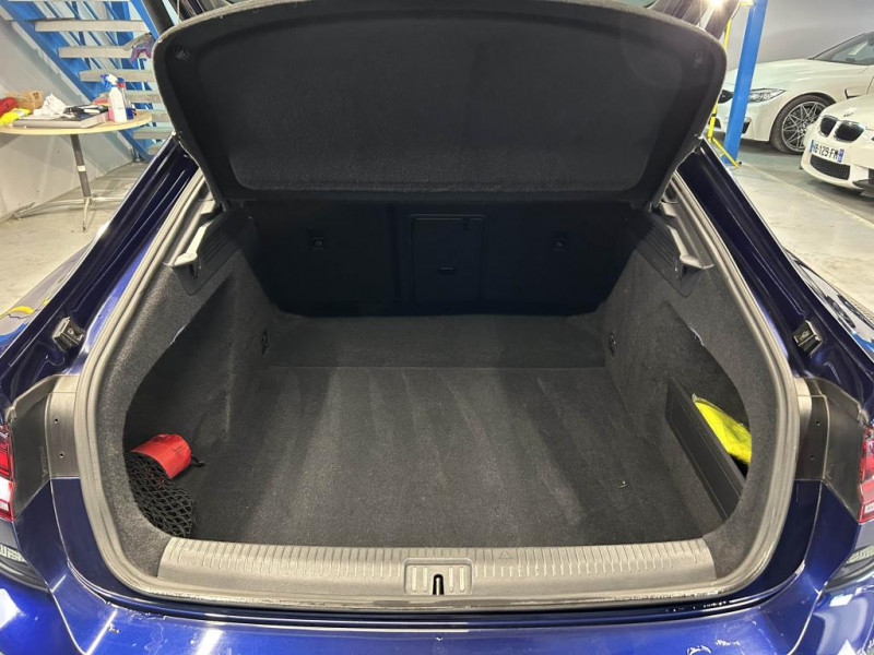 Photo 9 de l'offre de VOLKSWAGEN ARTEON  1.5 TSI 150 DSG7 R-line à 22990€ chez MKP Distribution