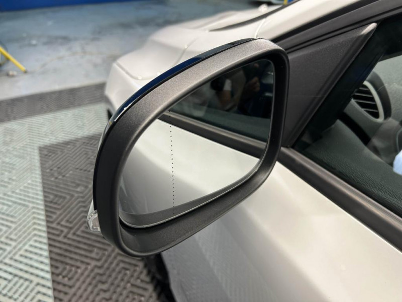 Photo 45 de l'offre de VOLVO V40 CROSS COUNTRY D2  2.0 120  Geartronic Cross Country Oversta Edition à 16490€ chez MKP Distribution