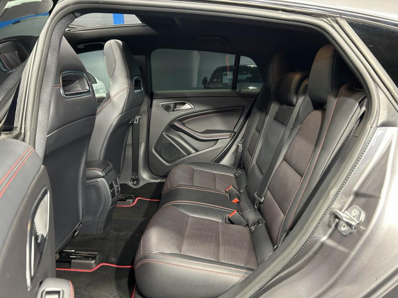 Photo 32 de l'offre de MERCEDES-BENZ CLA SHOOTING BRAKE 200 1.6 156 SHOOTING BRAKE Fascination 7G-DCT à 23490€ chez MKP Distribution