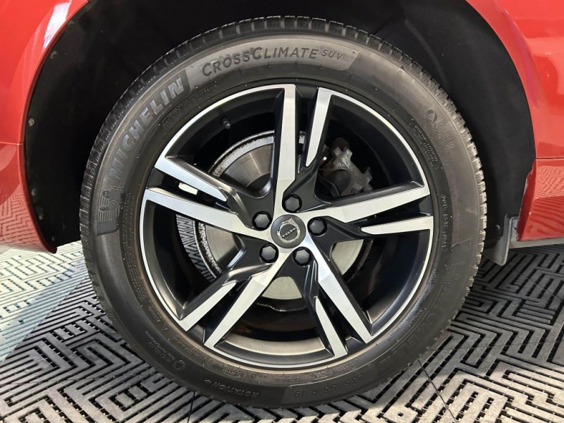 Photo 48 de l'offre de VOLVO XC60  D4 AdBlue 2.0 190  R-Design Geartronic à 29990€ chez MKP Distribution