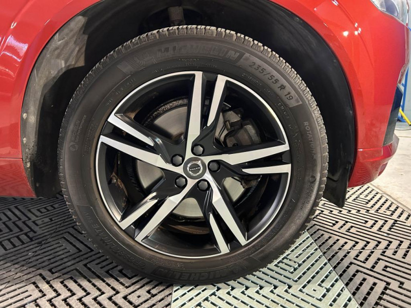 Photo 47 de l'offre de VOLVO XC60  D4 AdBlue 2.0 190  R-Design Geartronic à 29990€ chez MKP Distribution