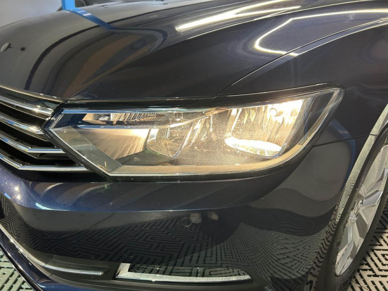 Photo 43 de l'offre de VOLKSWAGEN PASSAT 1.4 TSI 125 Confortline BVM à 14490€ chez MKP Distribution