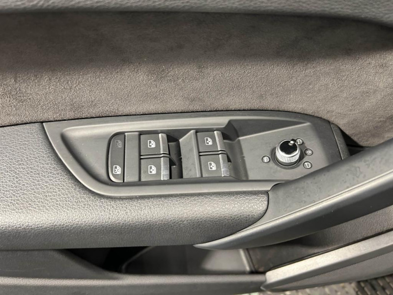 Photo 31 de l'offre de AUDI Q5  40 TDI  2.0 190 S tronic 7 Quattro S line à 31490€ chez MKP Distribution