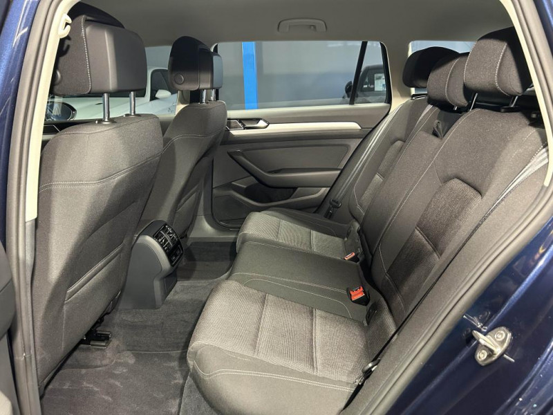 Photo 34 de l'offre de VOLKSWAGEN PASSAT 1.4 TSI 125 Confortline BVM à 14490€ chez MKP Distribution