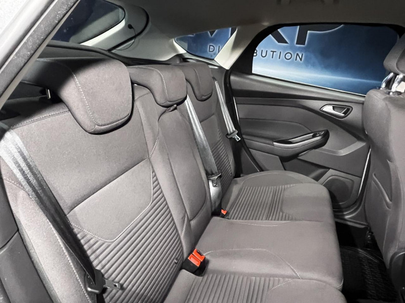 Photo 35 de l'offre de FORD FOCUS 1.0 Ecoboost 125 Titanium BVM à 9490€ chez MKP Distribution