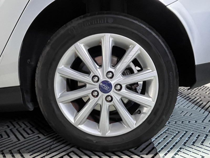 Photo 46 de l'offre de FORD FOCUS 1.0 Ecoboost 125 Titanium BVM à 9490€ chez MKP Distribution