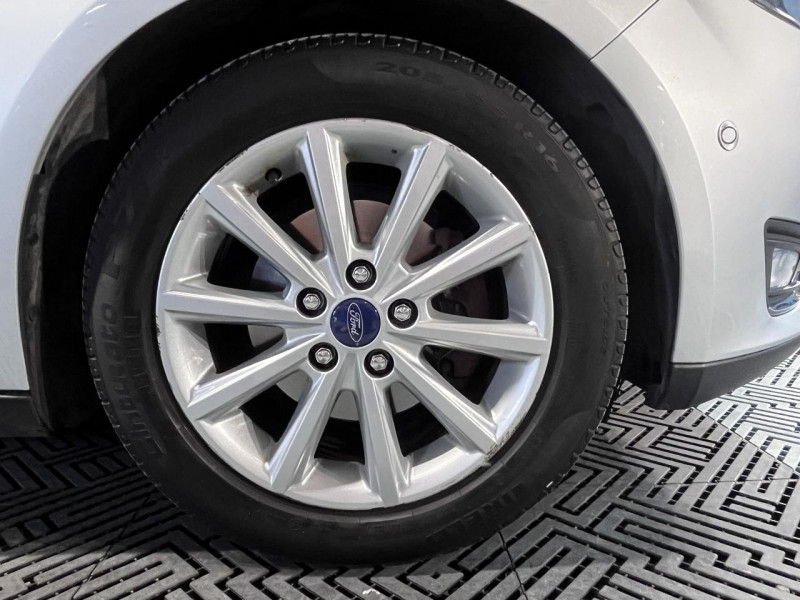Photo 44 de l'offre de FORD FOCUS 1.0 Ecoboost 125 Titanium BVM à 9490€ chez MKP Distribution