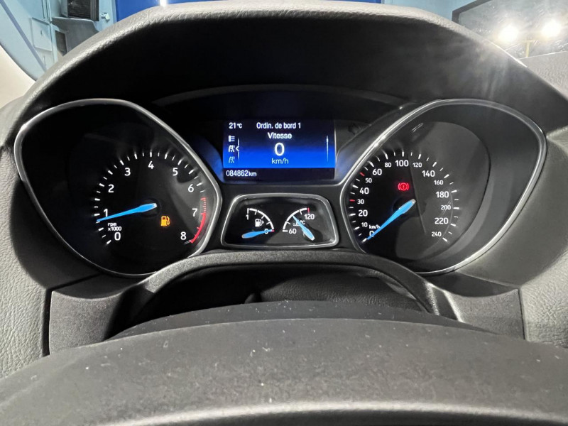 Photo 10 de l'offre de FORD FOCUS 1.0 Ecoboost 125 Titanium BVM à 9490€ chez MKP Distribution
