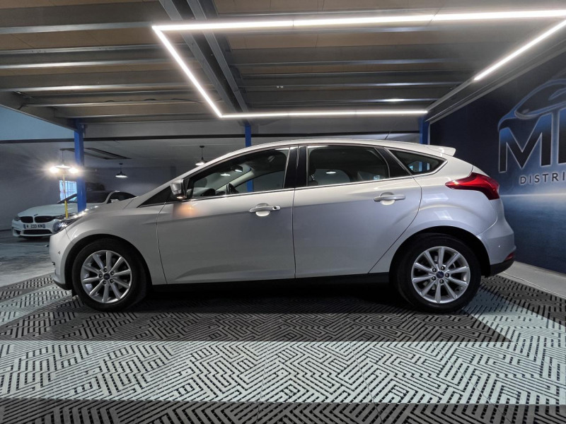 Photo 2 de l'offre de FORD FOCUS 1.0 Ecoboost 125 Titanium BVM à 9490€ chez MKP Distribution