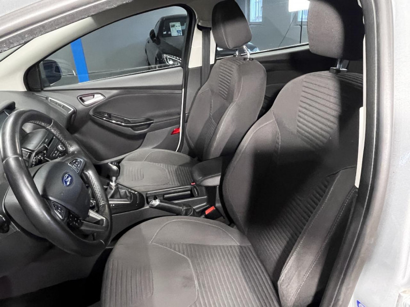 Photo 25 de l'offre de FORD FOCUS 1.0 Ecoboost 125 Titanium BVM à 9490€ chez MKP Distribution