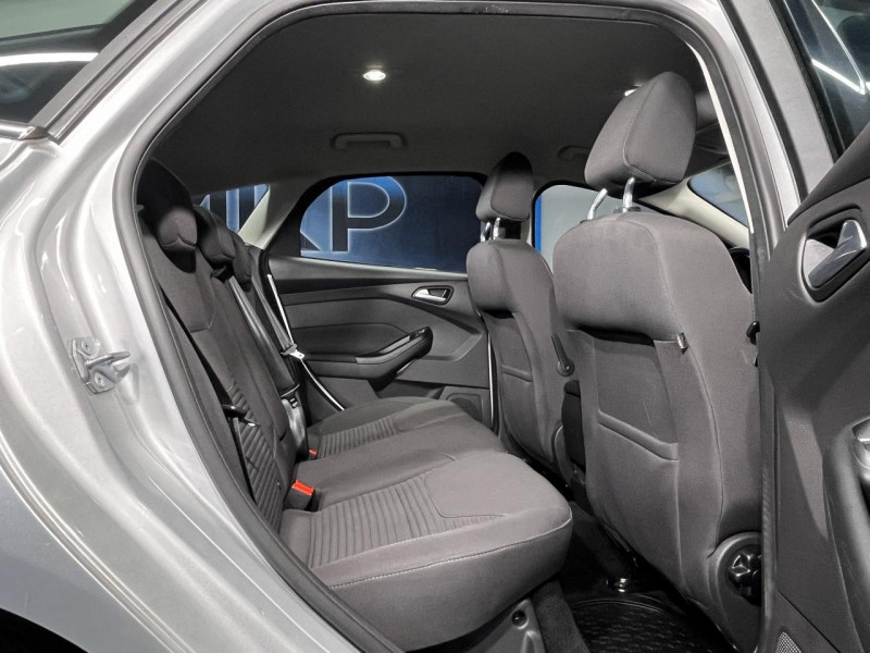 Photo 34 de l'offre de FORD FOCUS 1.0 Ecoboost 125 Titanium BVM à 9490€ chez MKP Distribution