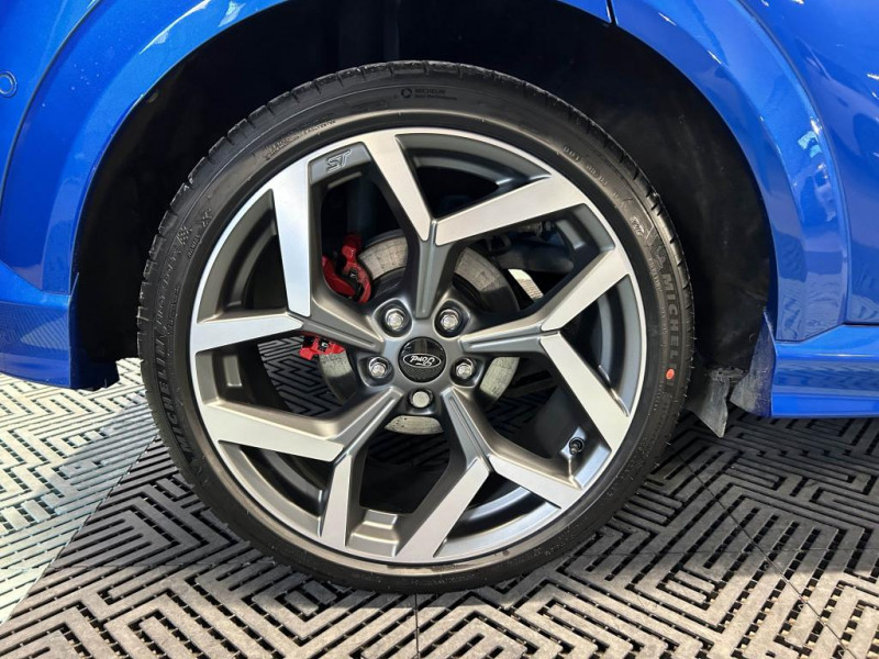 Photo 45 de l'offre de FORD PUMA  1.5 EcoBoost 200 ST BVM6  à 26490€ chez MKP Distribution