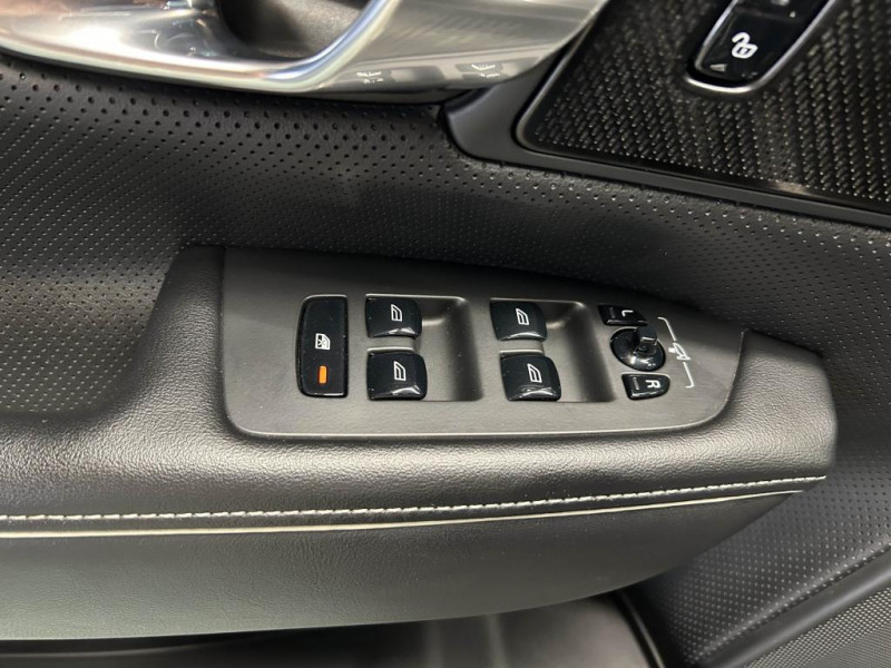 Photo 31 de l'offre de VOLVO V90  D4 2.0 190 Geartronic 8 R-Design  à 27990€ chez MKP Distribution