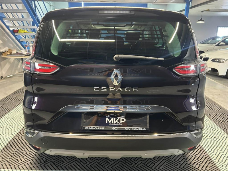 Photo 4 de l'offre de RENAULT ESPACE 1.8 Tce 225 Energy Initiale Paris EDC 7 places à 23990€ chez MKP Distribution