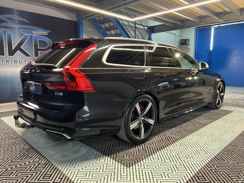 Photo 5 de l'offre de VOLVO V90  D4 2.0 190 Geartronic 8 R-Design  à 27990€ chez MKP Distribution
