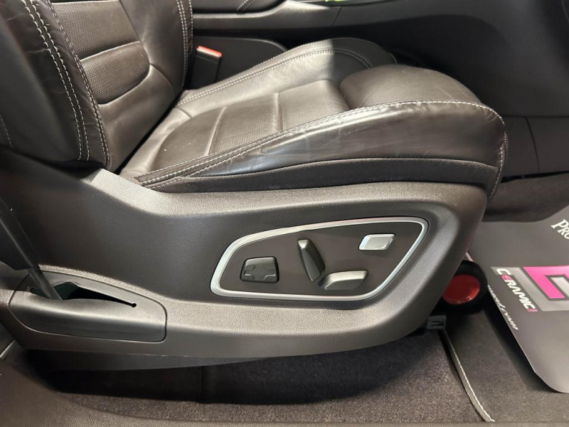 Photo 47 de l'offre de RENAULT ESPACE 1.8 Tce 225 Energy Initiale Paris EDC 7 places à 23990€ chez MKP Distribution