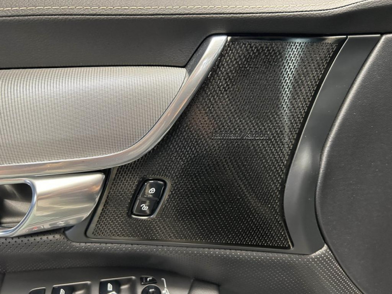 Photo 32 de l'offre de VOLVO V90  D4 2.0 190 Geartronic 8 R-Design  à 27990€ chez MKP Distribution